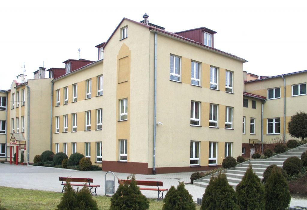 Modernizacja Zespołu Szk&oacute;ł Nr 4 