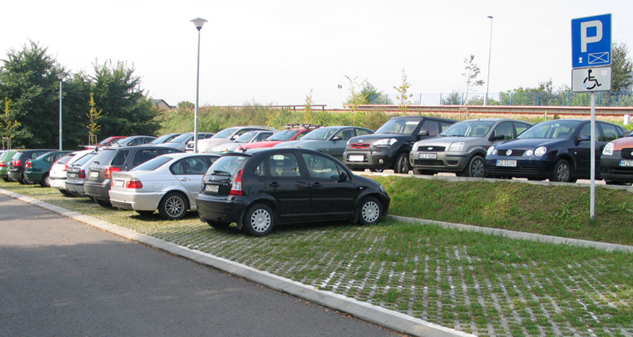 Budowa parkingu przy ul. Beskidzkiej 